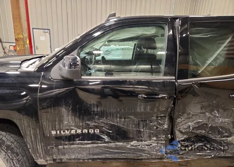 2018 Chevrolet Silverado K1500 Lt из США, поврежденный, VIN 1GCVKREC2JZ119186